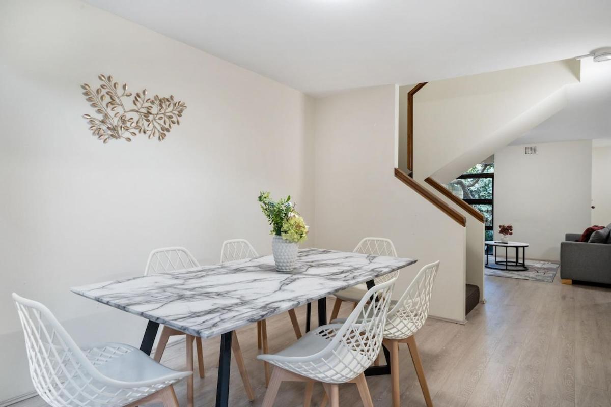 Holiday home T-north House Nr Train Station And Freeparking *